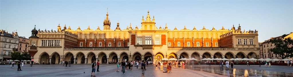 The Magic of Christmas Markets  KRAKOW - POLAND tour image