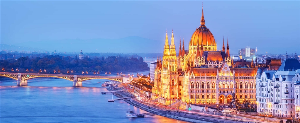 The Pearl of Hungary - Budapest ShowCase