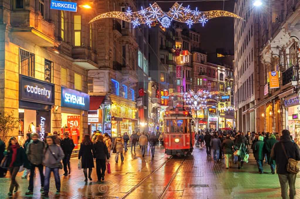Christmas Shopping Delight Turkey - Istanbul tour image